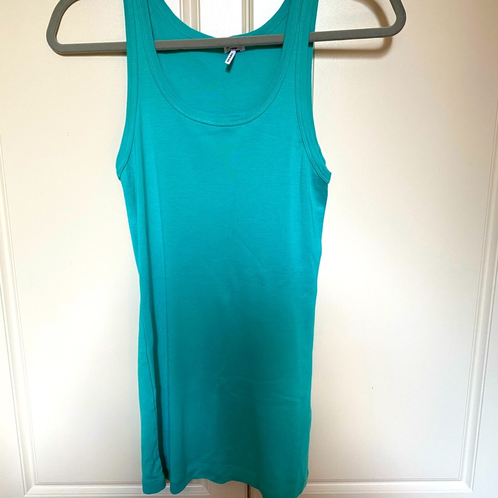 SPLENDID BEAUTIFUL TURQUOISE TOP Sz large .